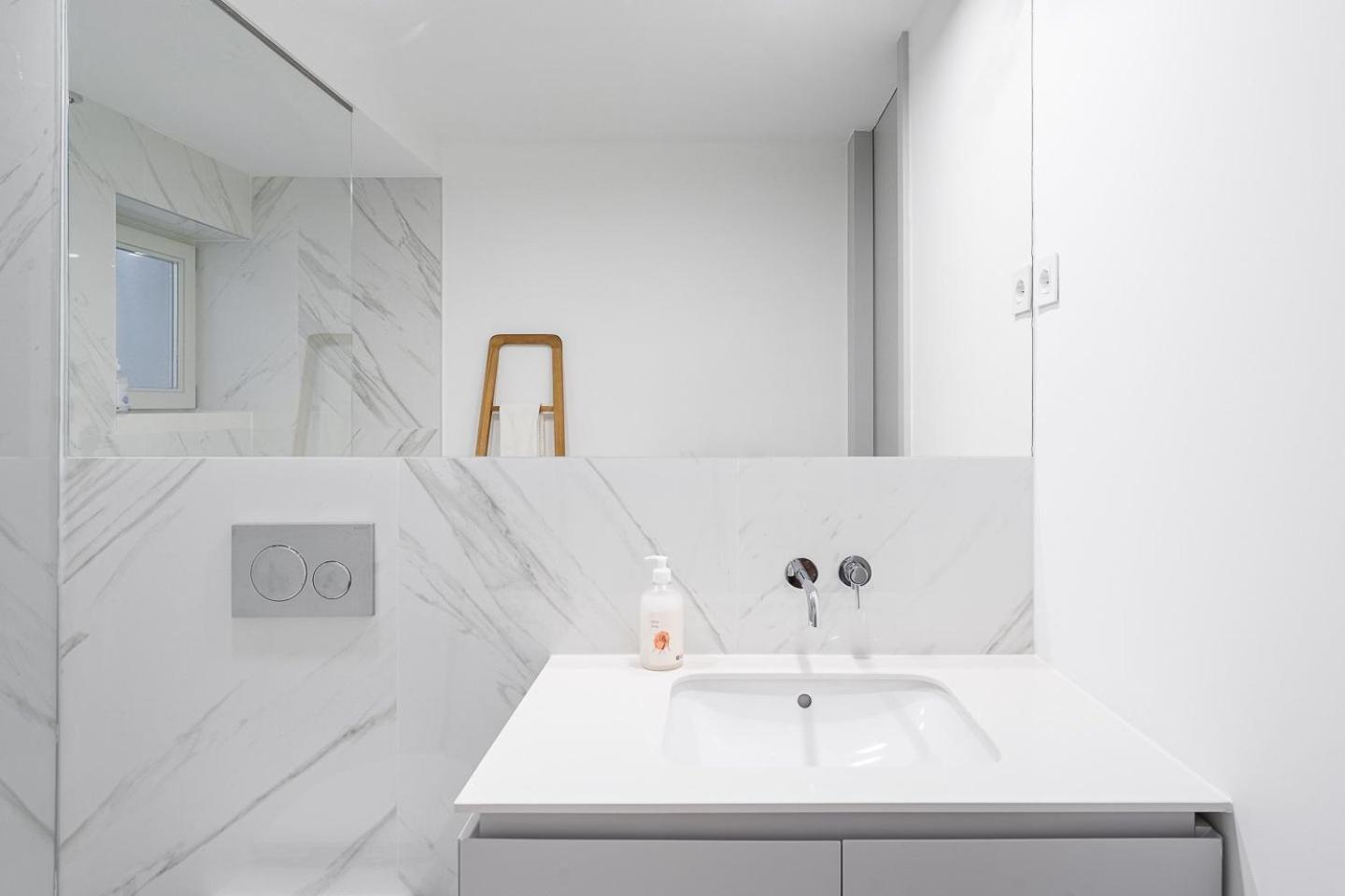 Guestready - Downtown Refuge With Private Parking Apartman Porto Kültér fotó